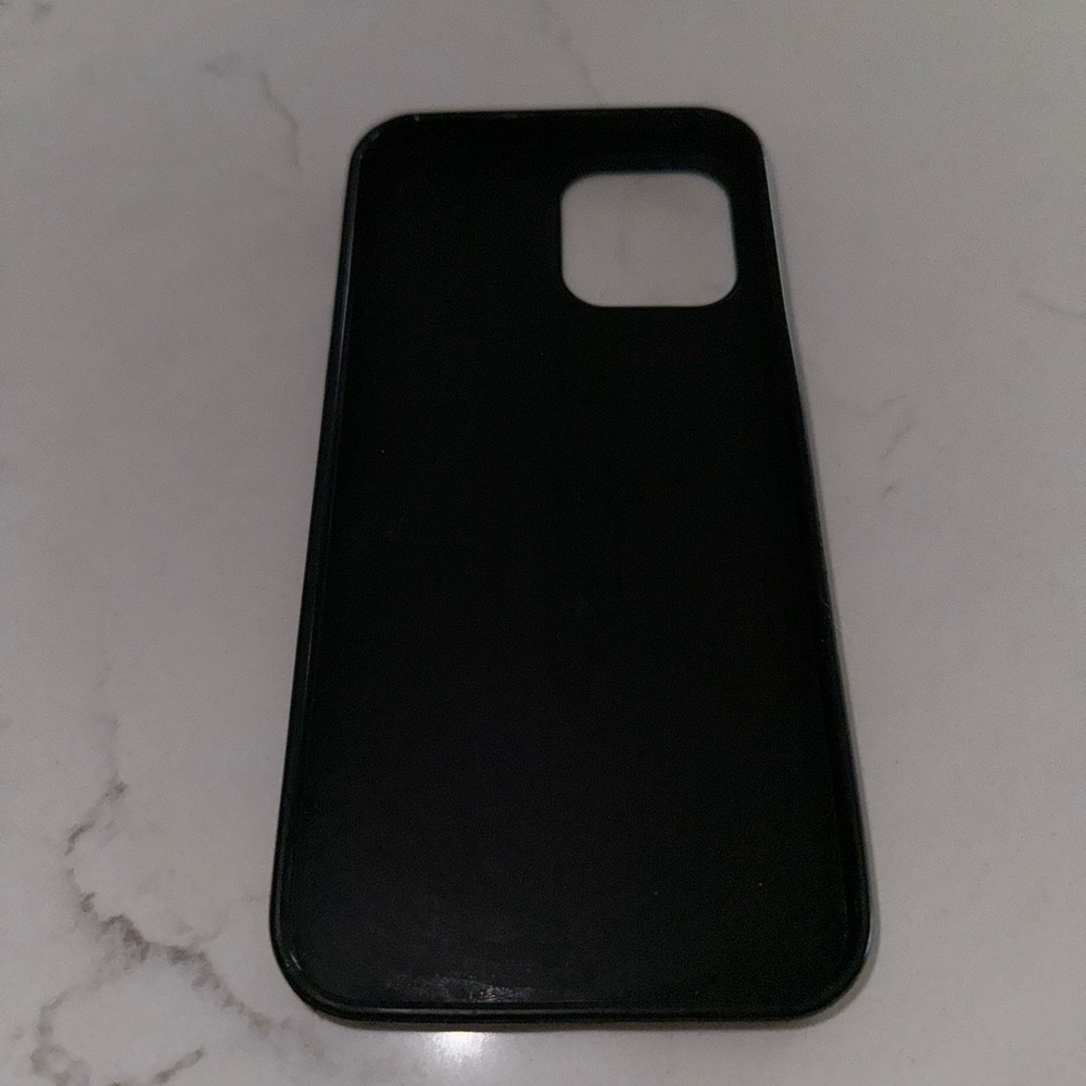 iPhone 13 Pro Max case - Picture 2 of 2